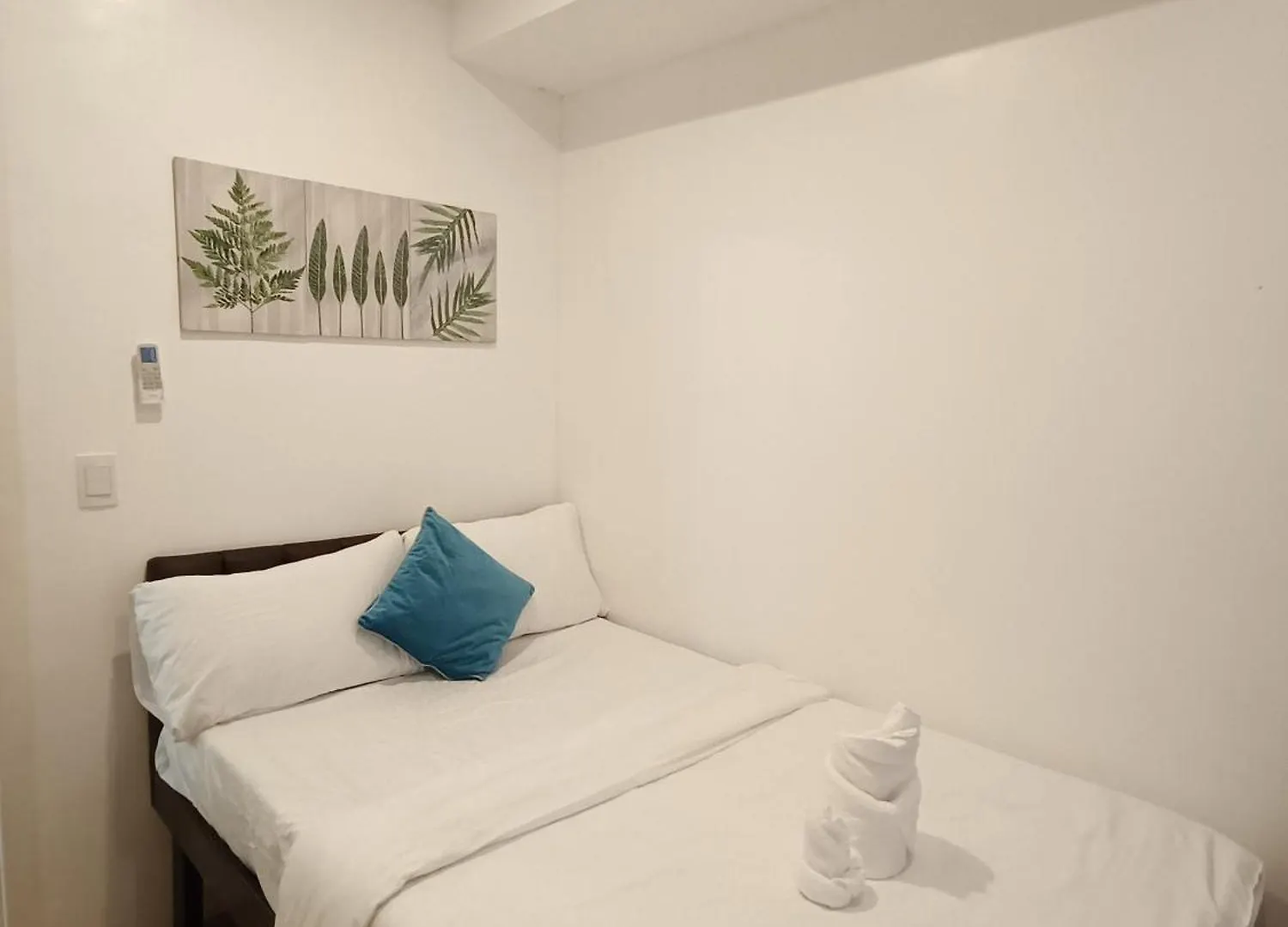 2Bedrooms 2Toilet& Bath Matina Enclaves Condo Davao