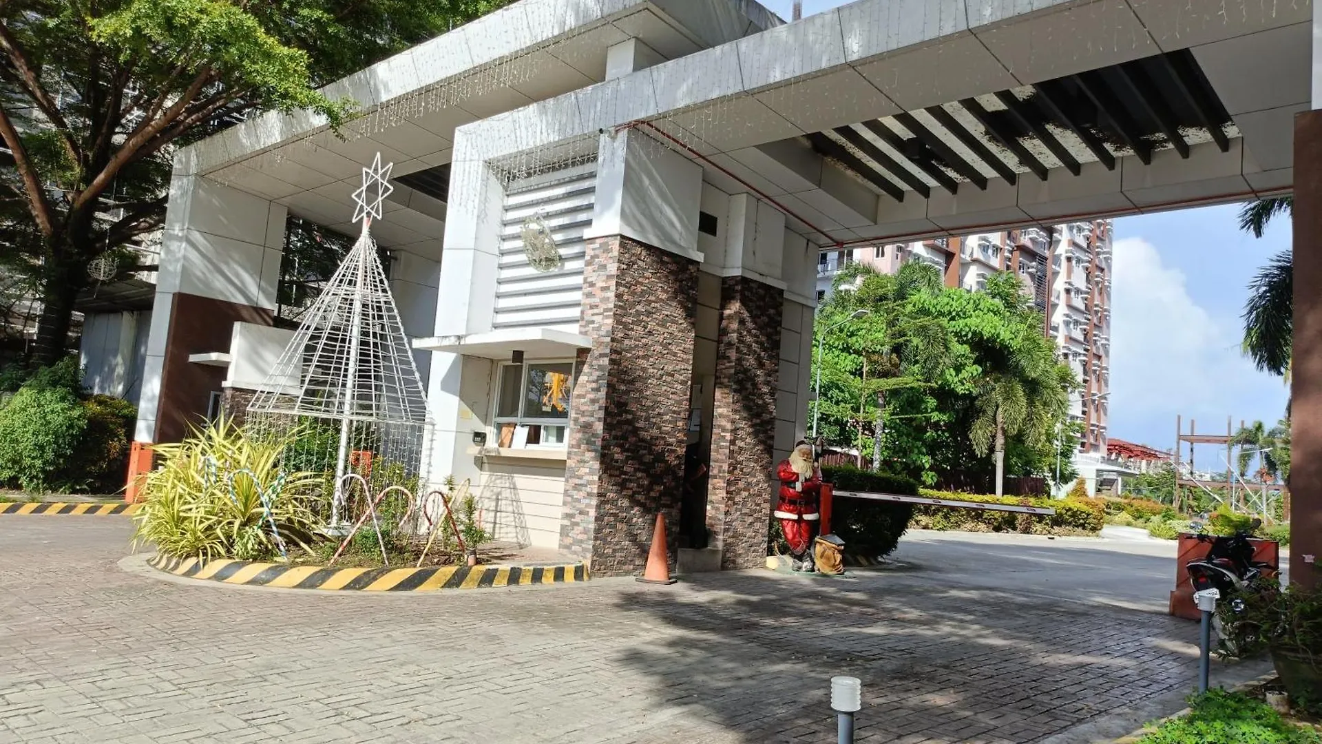 2Bedrooms 2Toilet& Bath Matina Enclaves Condo Davao Apartment