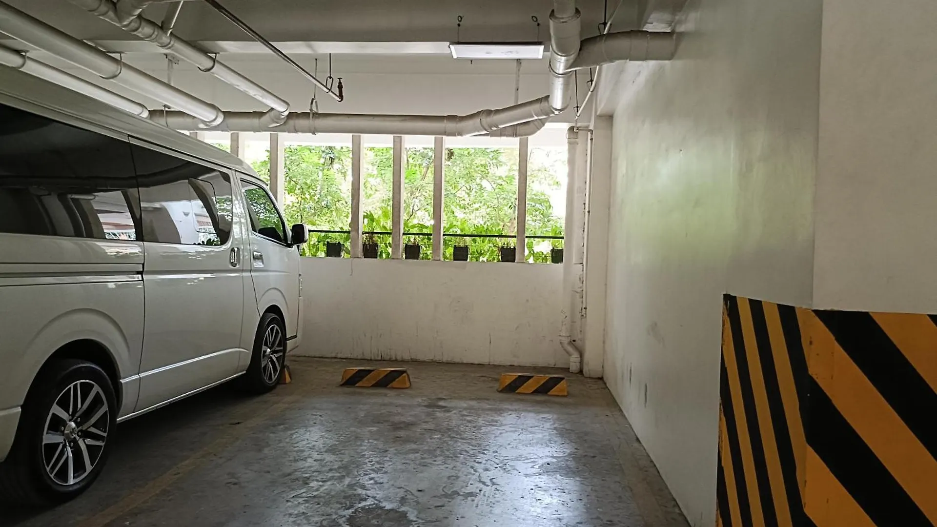 2Bedrooms 2Toilet& Bath Matina Enclaves Condo Davao Philippines