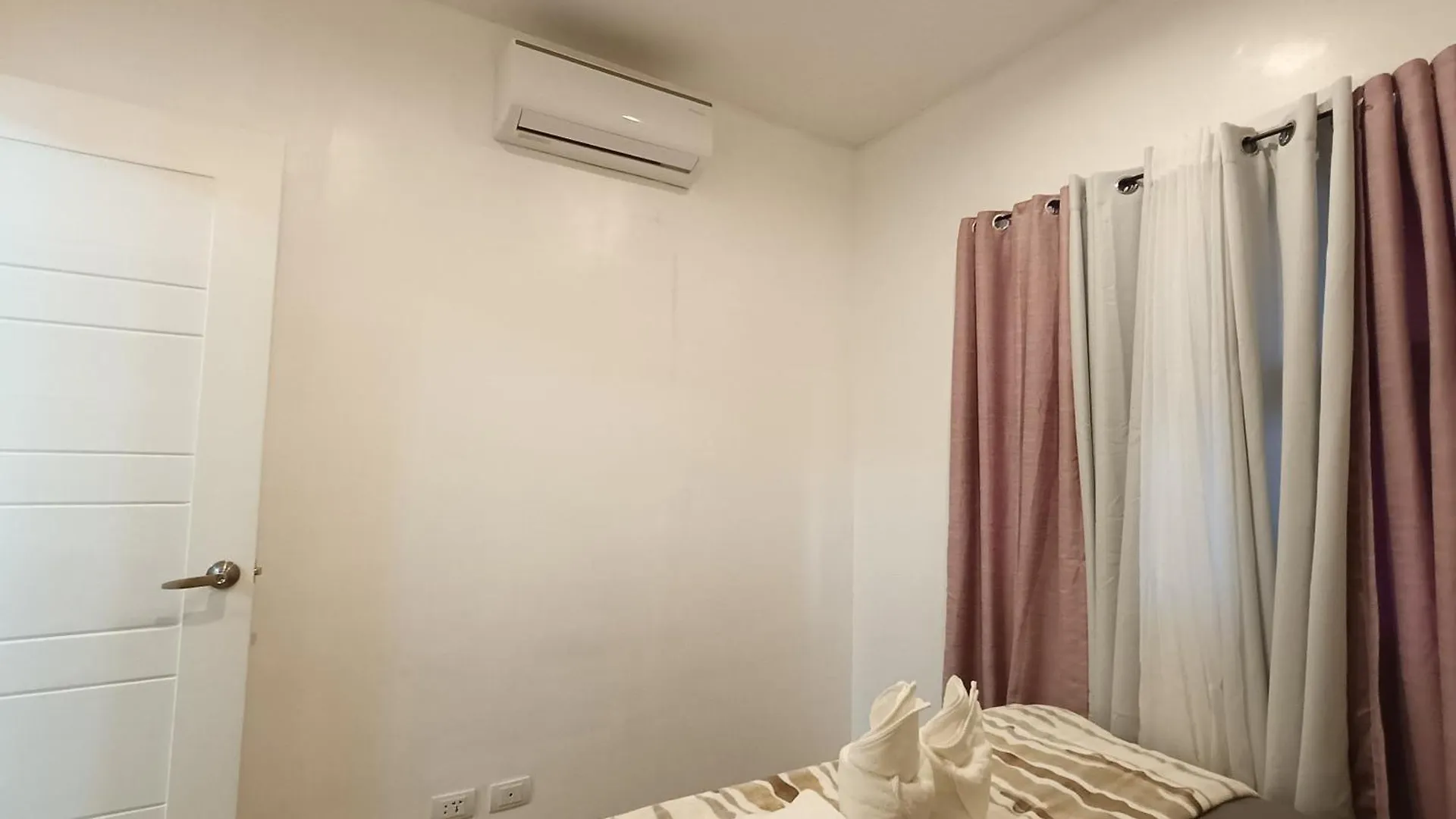 2Bedrooms 2Toilet& Bath Matina Enclaves Condo Davao Apartment